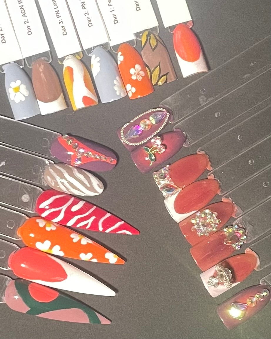 Magnetism Clawz Large Organic Tote Bag